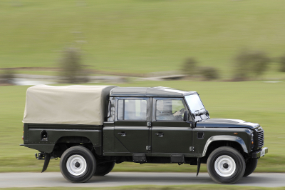 Land Rover Defender 130